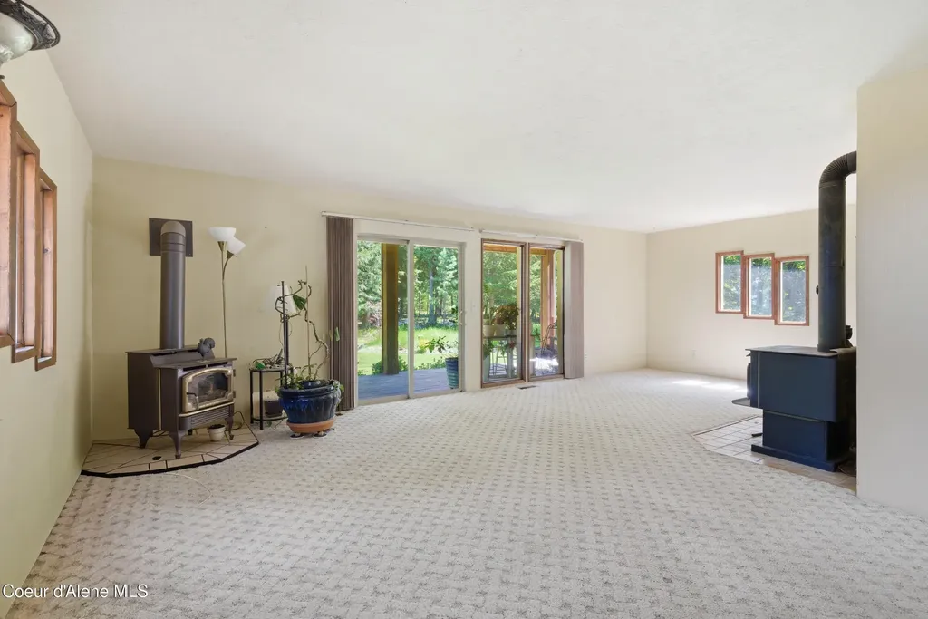 515172 U.s. 95 Bonners Ferry ID 83805