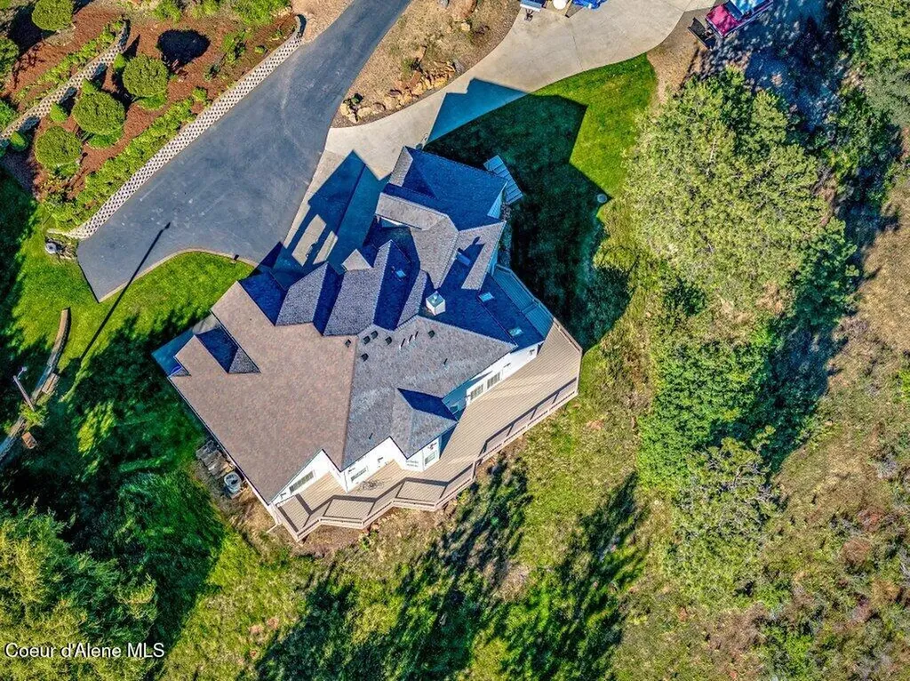 10715 N Payment Peak Road Hauser ID 83854