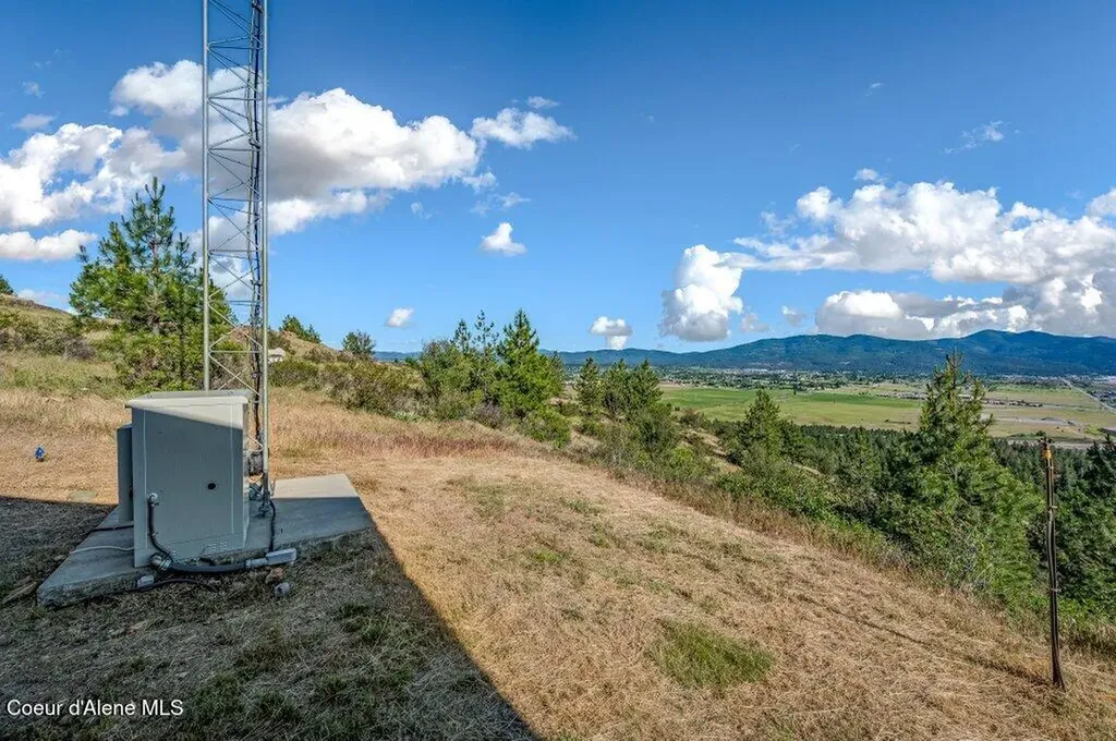 10715 N Payment Peak Road Hauser ID 83854