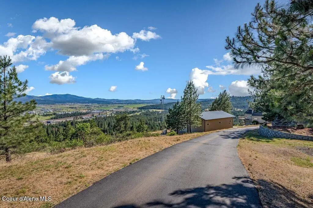 10715 N Payment Peak Road Hauser ID 83854
