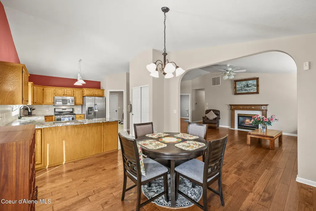 2285 E Stonebridge Court Post Falls ID 83854