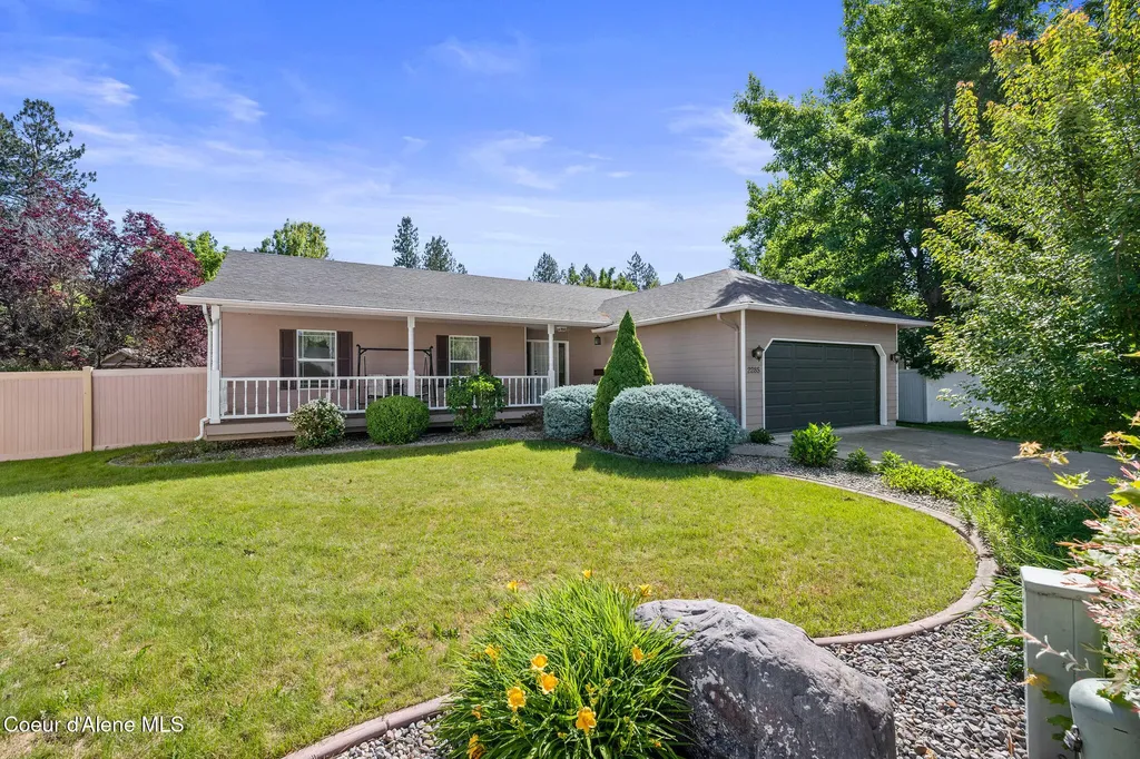 2285 E Stonebridge Court Post Falls ID 83854