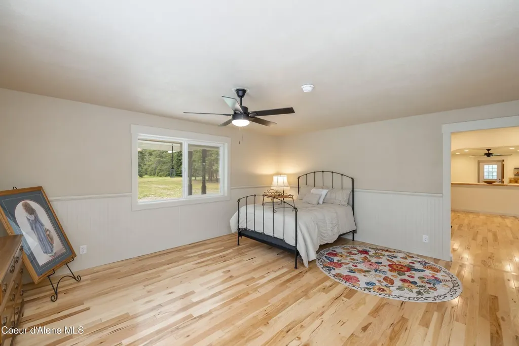 8924 E Black Bear Road Athol ID 83801