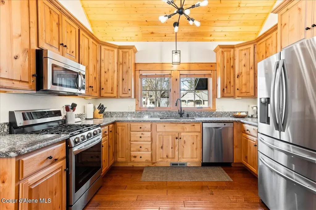 509 Becker Lane Dover ID 83825