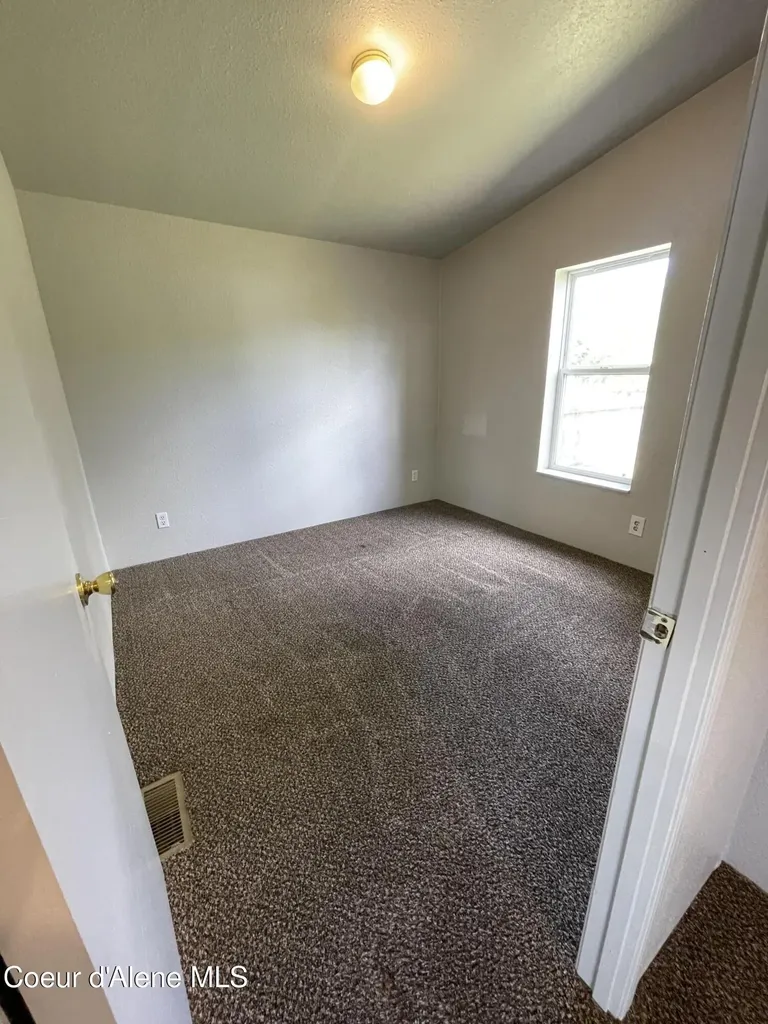613 Riverdale Drive St. Maries ID 83861
