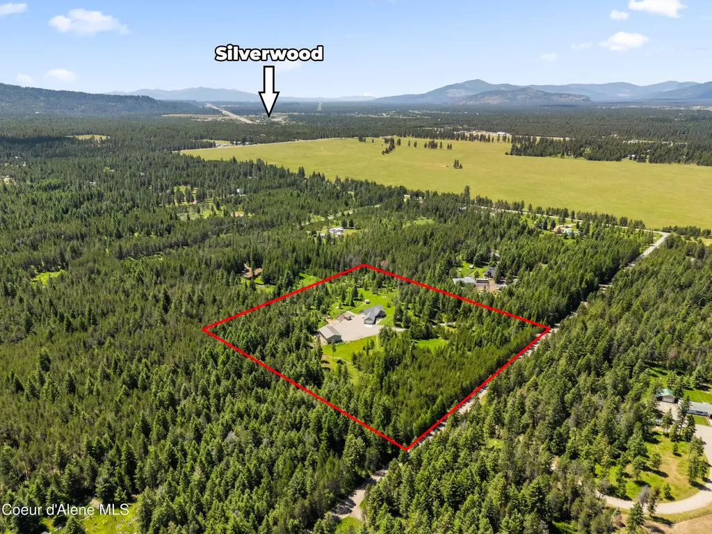 8436 E Snowy Lane Athol ID 83801