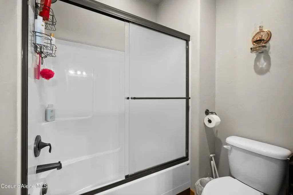 8436 E Snowy Lane Athol ID 83801