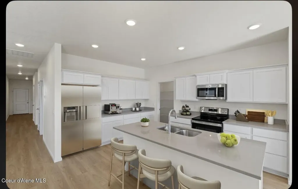 3265 N Pale Fox Street Post Falls ID 83854
