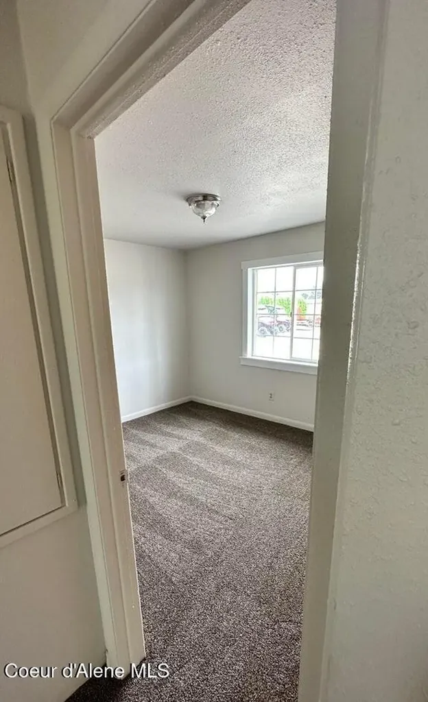 401 W Dakota Avenue Hayden ID 83835