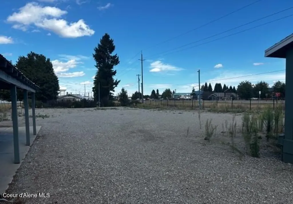 401 W Dakota Avenue Hayden ID 83835