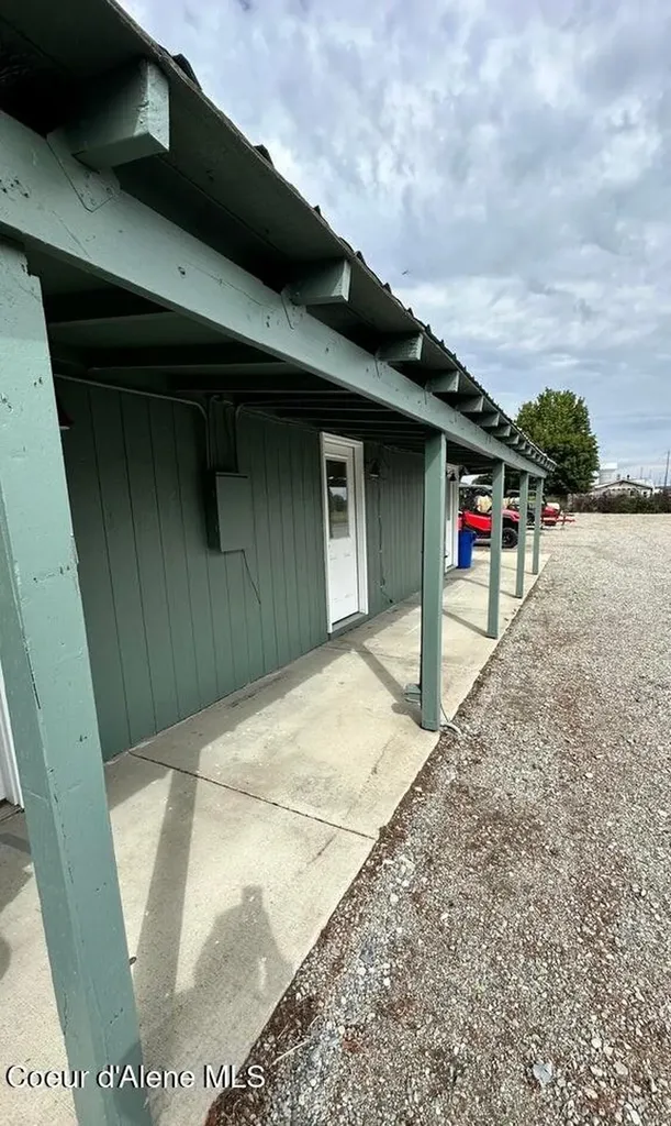 401 W Dakota Avenue Hayden ID 83835