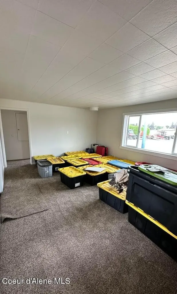 401 W Dakota Avenue Hayden ID 83835