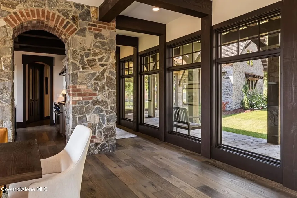 10875 S Skyview Road Harrison ID 83833
