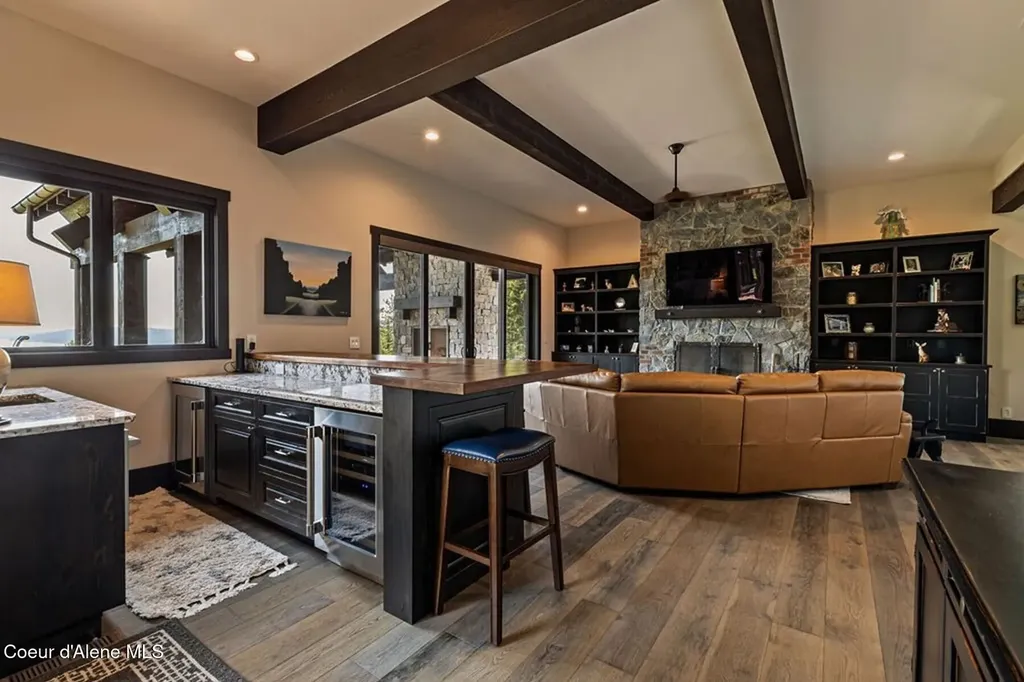 10875 S Skyview Road Harrison ID 83833