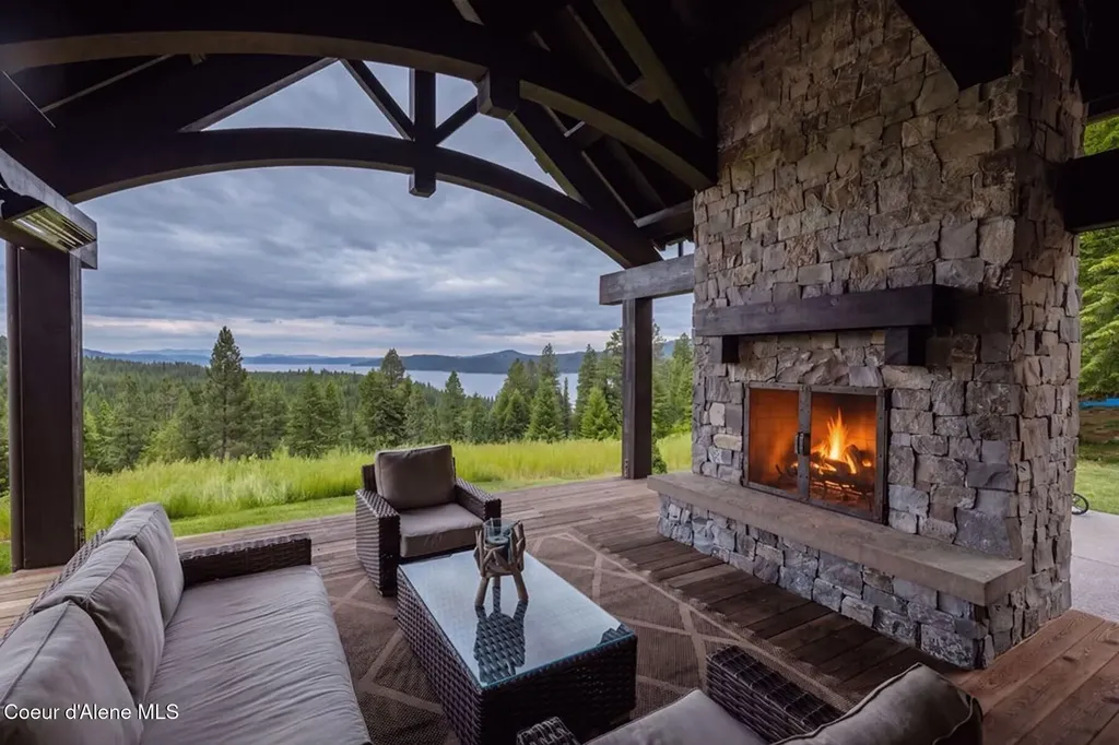 10875 S Skyview Road Harrison ID 83833