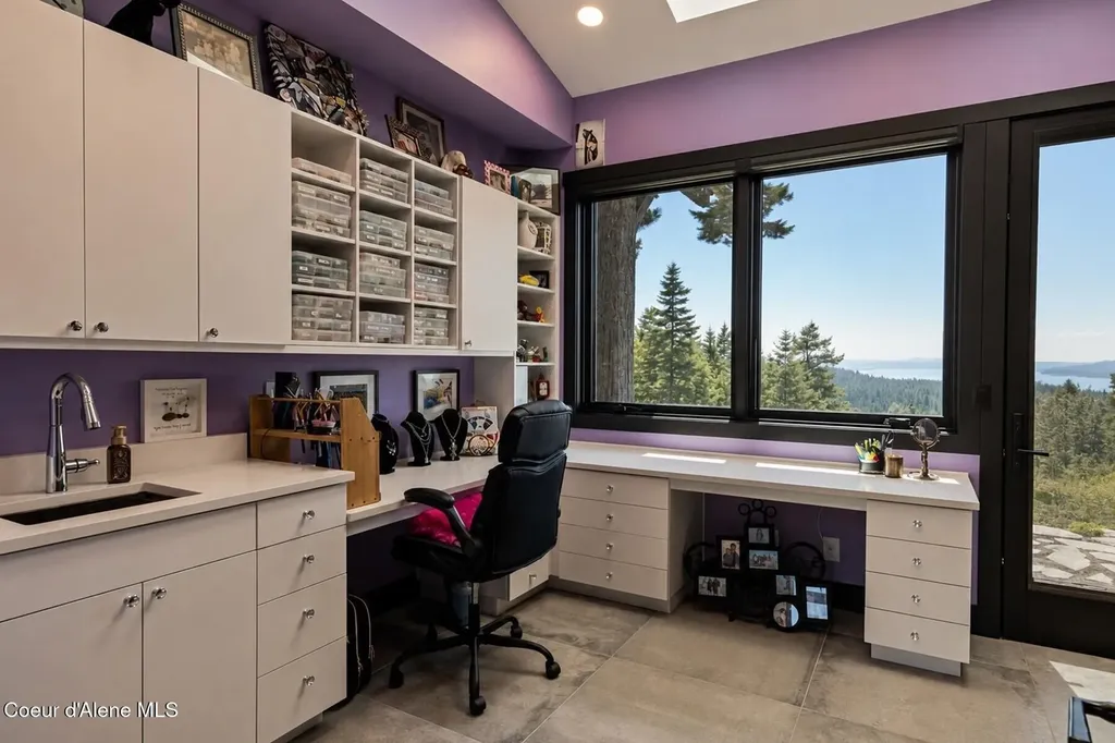 10875 S Skyview Road Harrison ID 83833