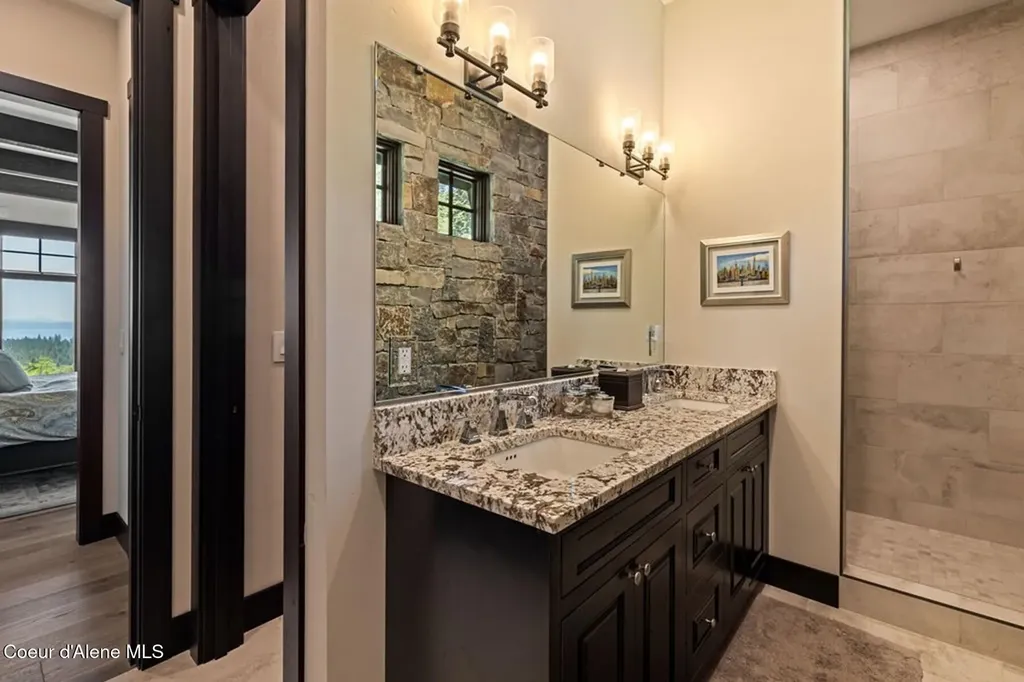 10875 S Skyview Road Harrison ID 83833