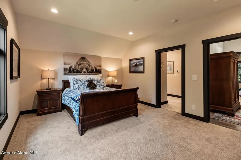 10875 S Skyview Road Harrison ID 83833