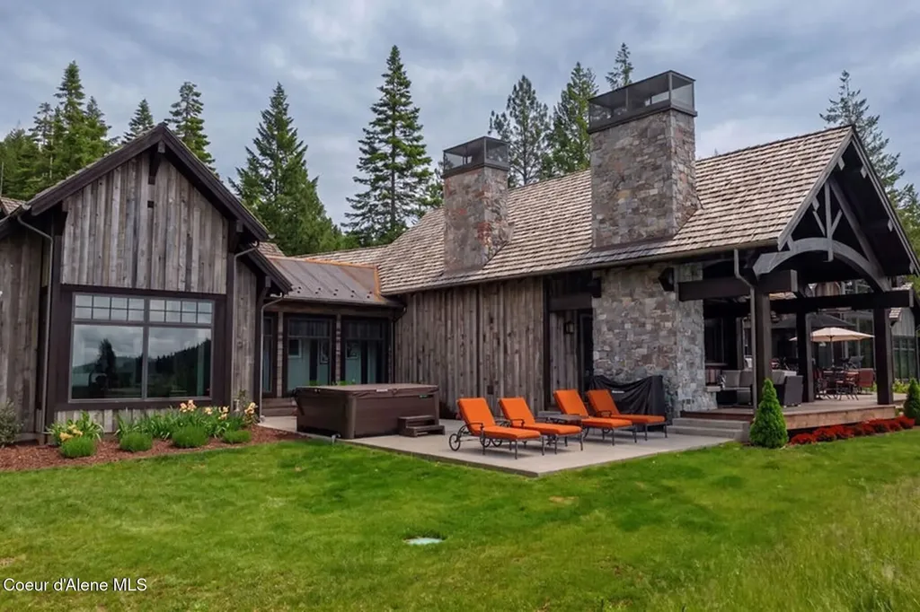 10875 S Skyview Road Harrison ID 83833