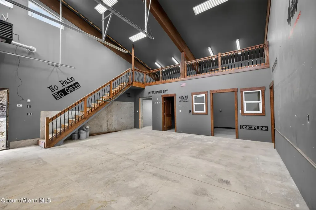 2282 N North Center Valley Road Sandpoint ID 83864