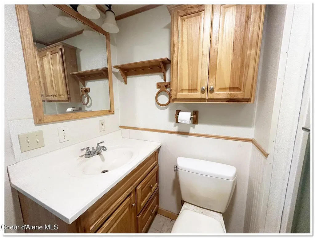 6648 Chippewa Drive Bonners Ferry ID 83805