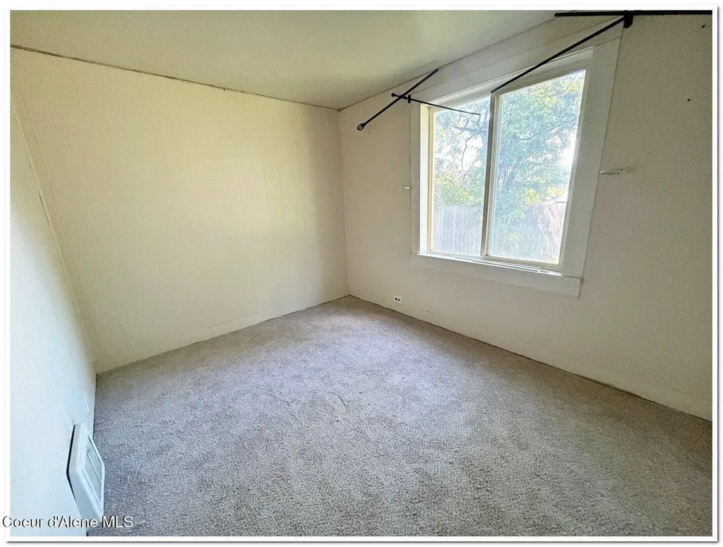 6648 Chippewa Drive Bonners Ferry ID 83805