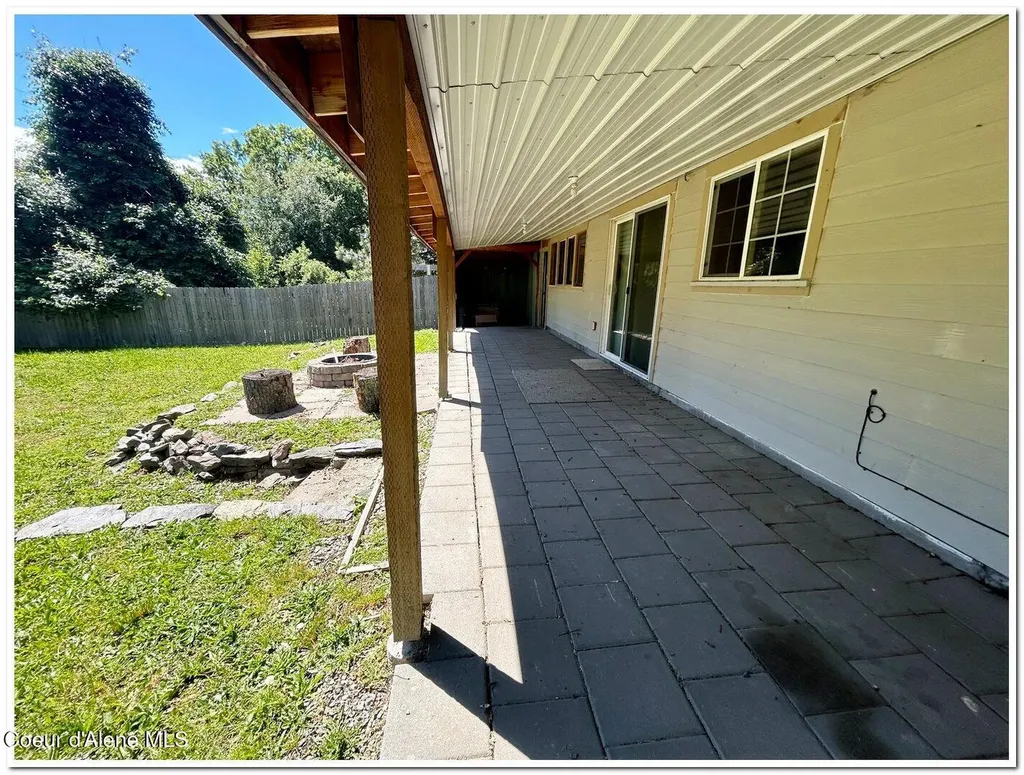 6648 Chippewa Drive Bonners Ferry ID 83805