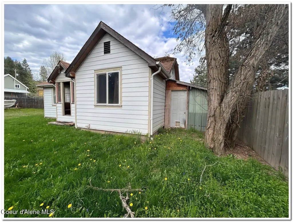 6648 Chippewa Drive Bonners Ferry ID 83805
