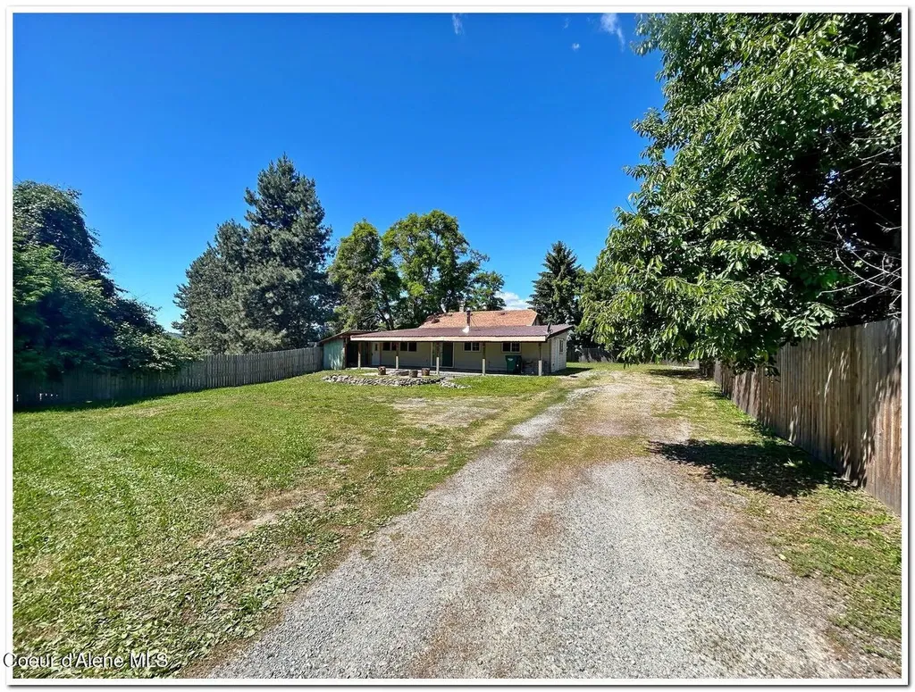 6648 Chippewa Drive Bonners Ferry ID 83805