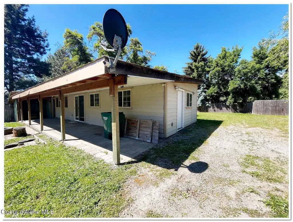 6648 Chippewa Drive Bonners Ferry ID 83805