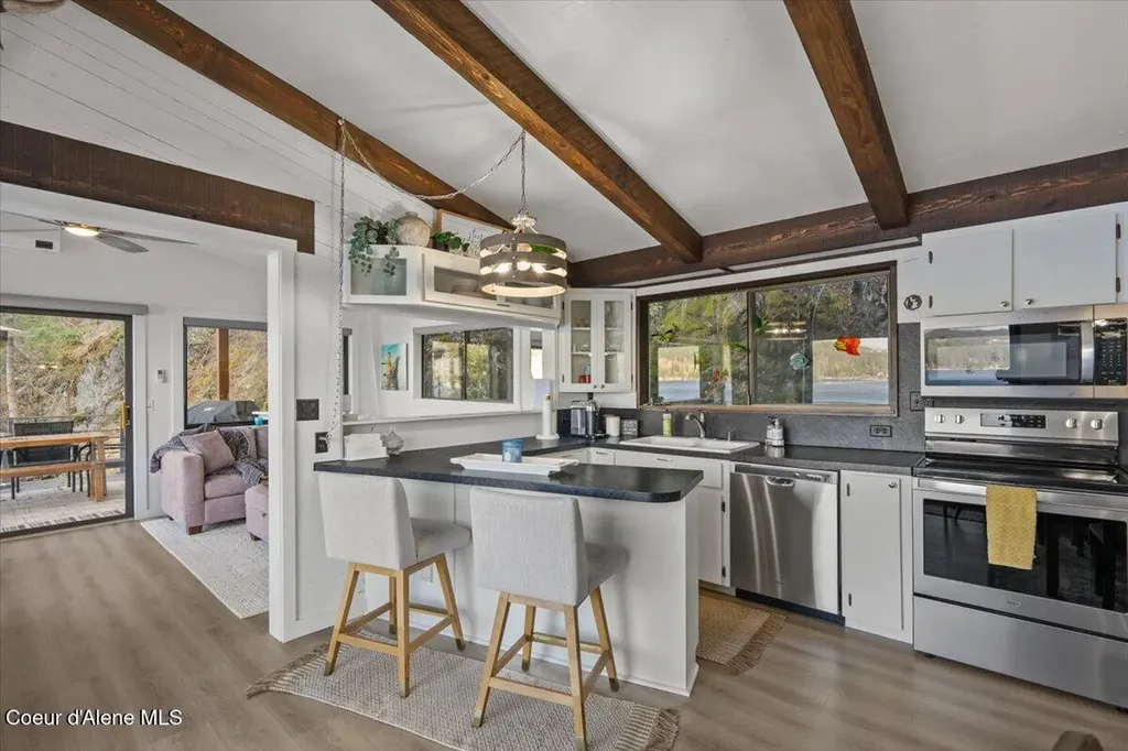 3607 S Eddyville Road Harrison ID 83833