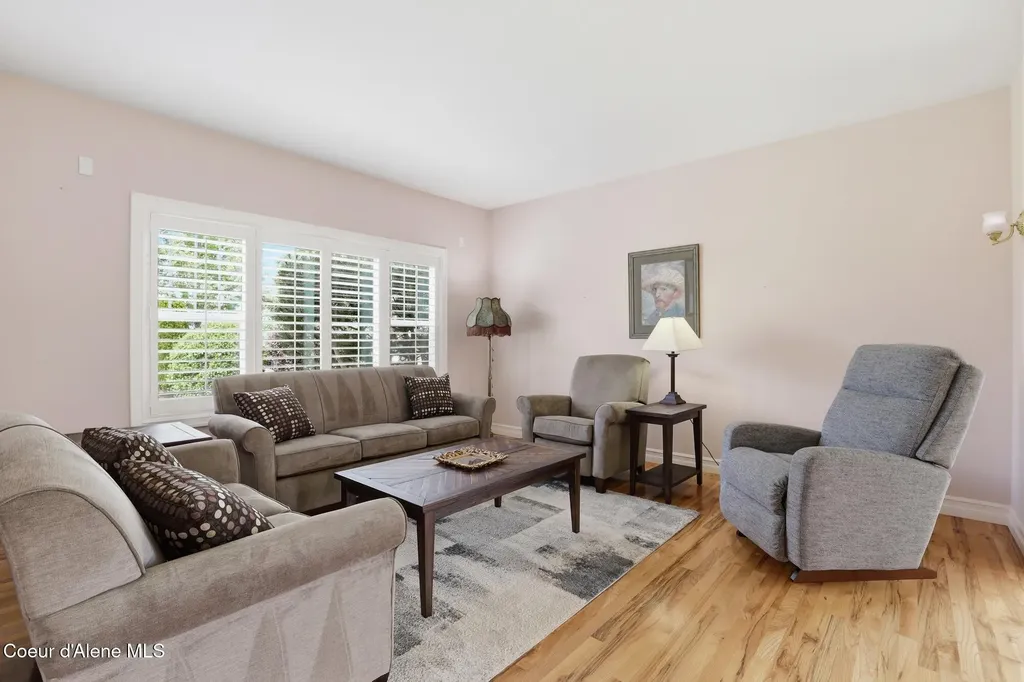 6909 W Ridgeway Road Deer Park WA 99006