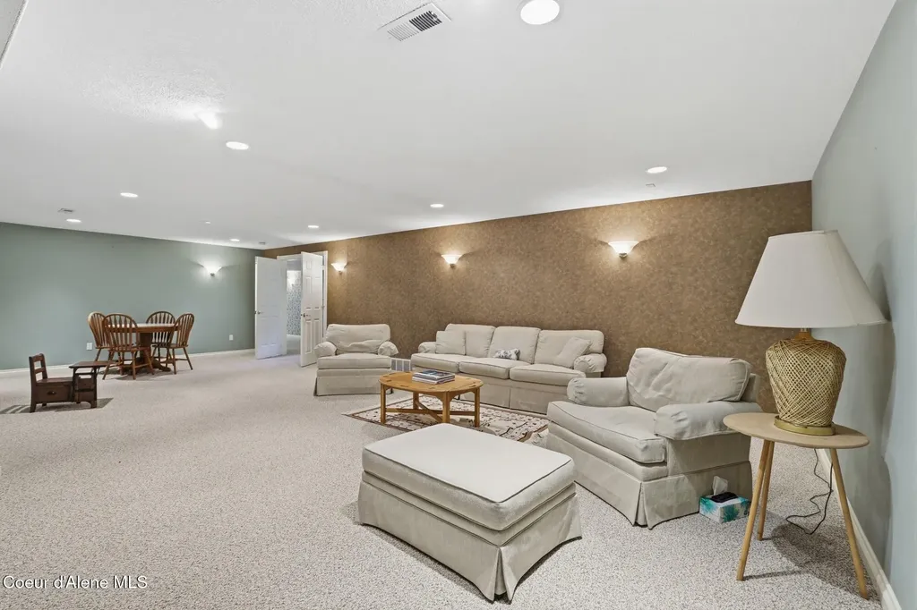 6909 W Ridgeway Road Deer Park WA 99006