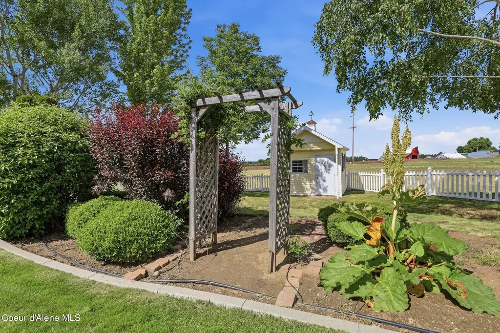 6909 W Ridgeway Road Deer Park WA 99006