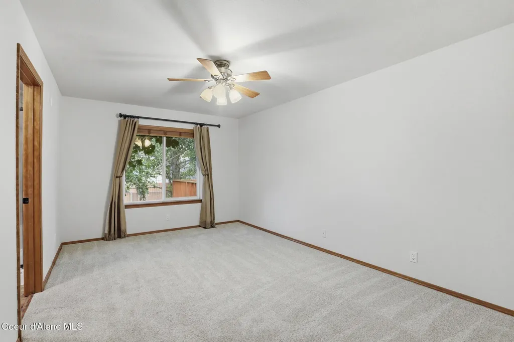 8845 N Davis Circle Hayden ID 83835