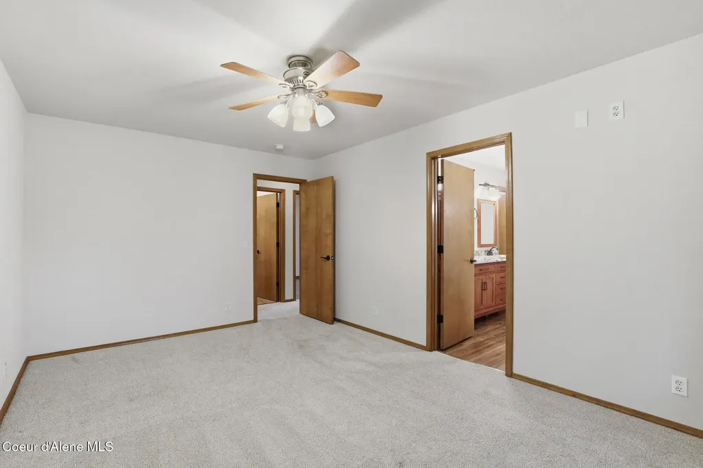 8845 N Davis Circle Hayden ID 83835