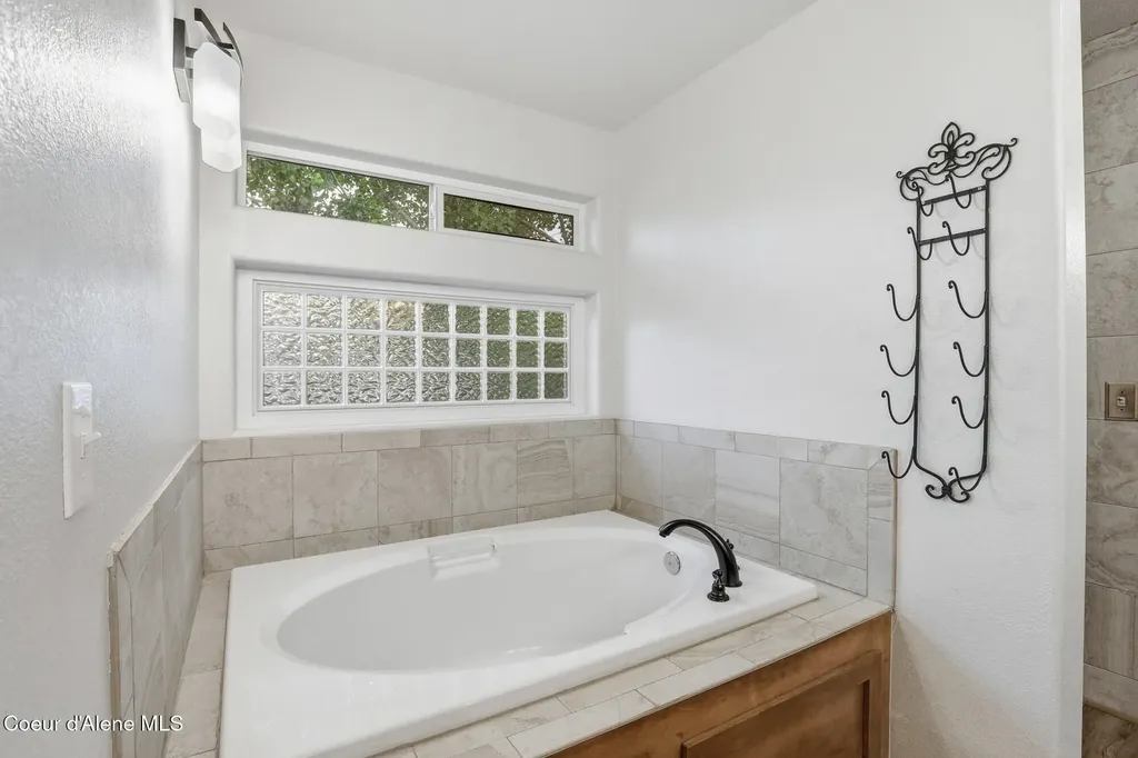 8845 N Davis Circle Hayden ID 83835