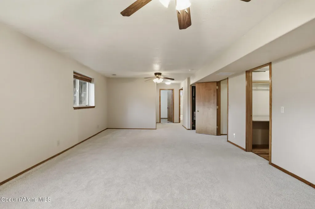 8845 N Davis Circle Hayden ID 83835