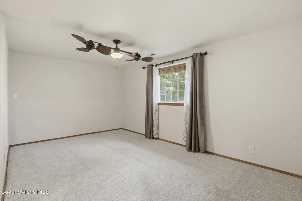 8845 N Davis Circle Hayden ID 83835