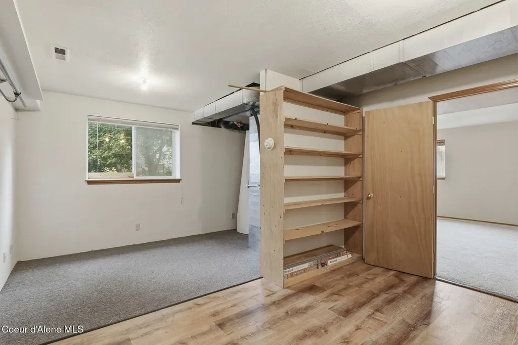 8845 N Davis Circle Hayden ID 83835