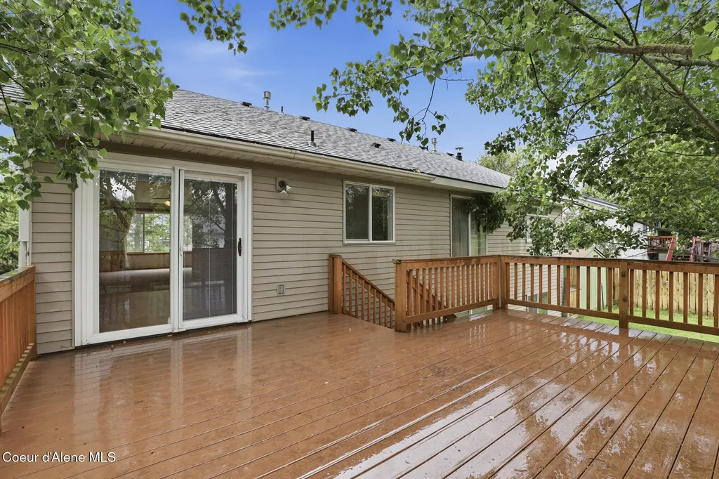 8845 N Davis Circle Hayden ID 83835