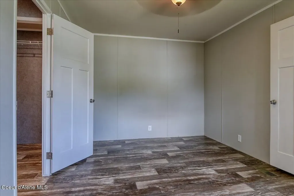 8747 N Starr Loop Hayden ID 83835