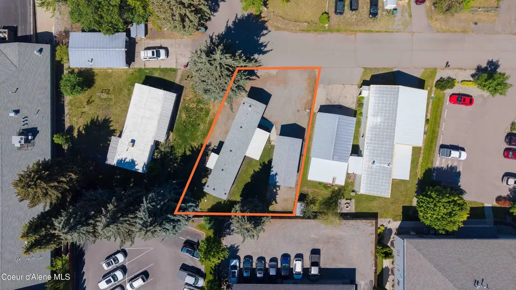 8747 N Starr Loop Hayden ID 83835