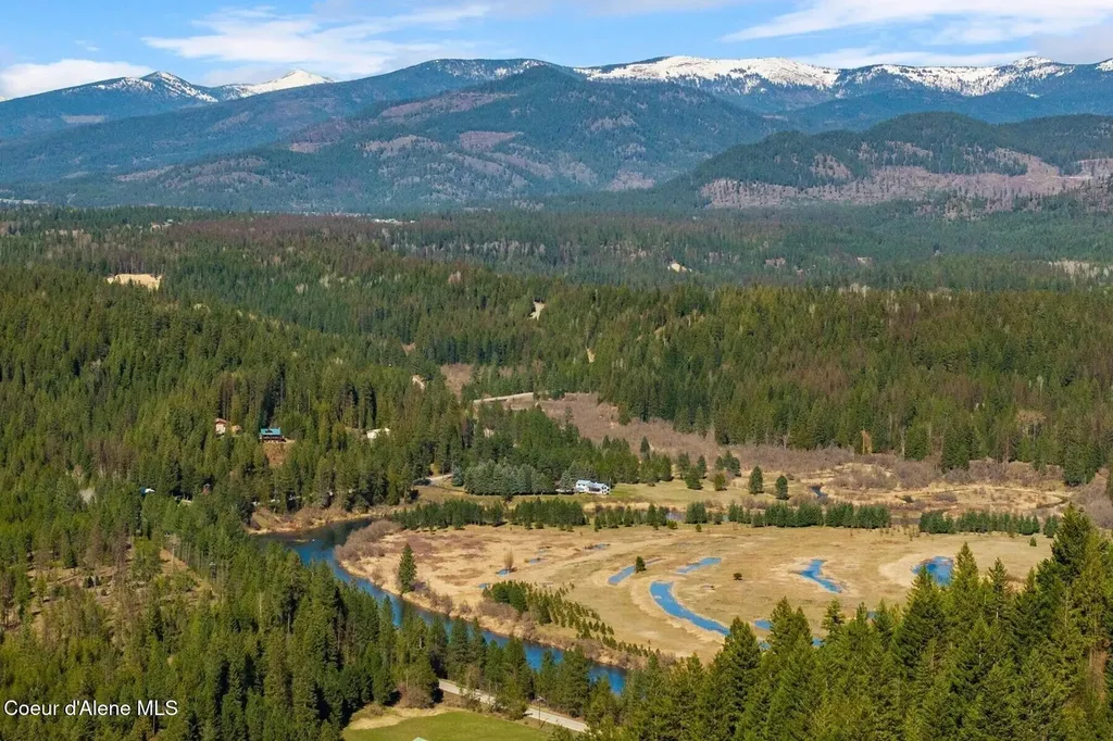 Lots 1, 2, 3 & 4 Cedar Acres Priest River ID 83856