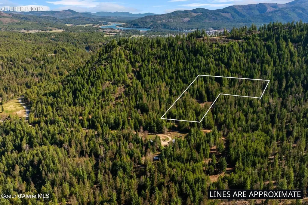 Lots 1, 2, 3 & 4 Cedar Acres Priest River ID 83856