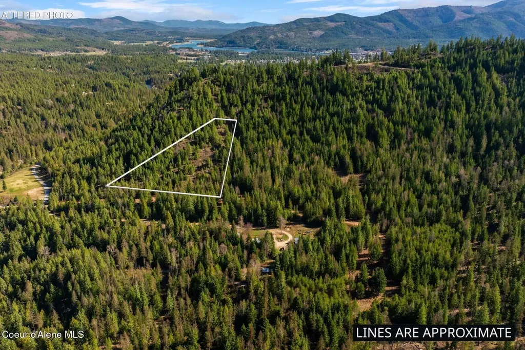 Lots 1, 2, 3 & 4 Cedar Acres Priest River ID 83856