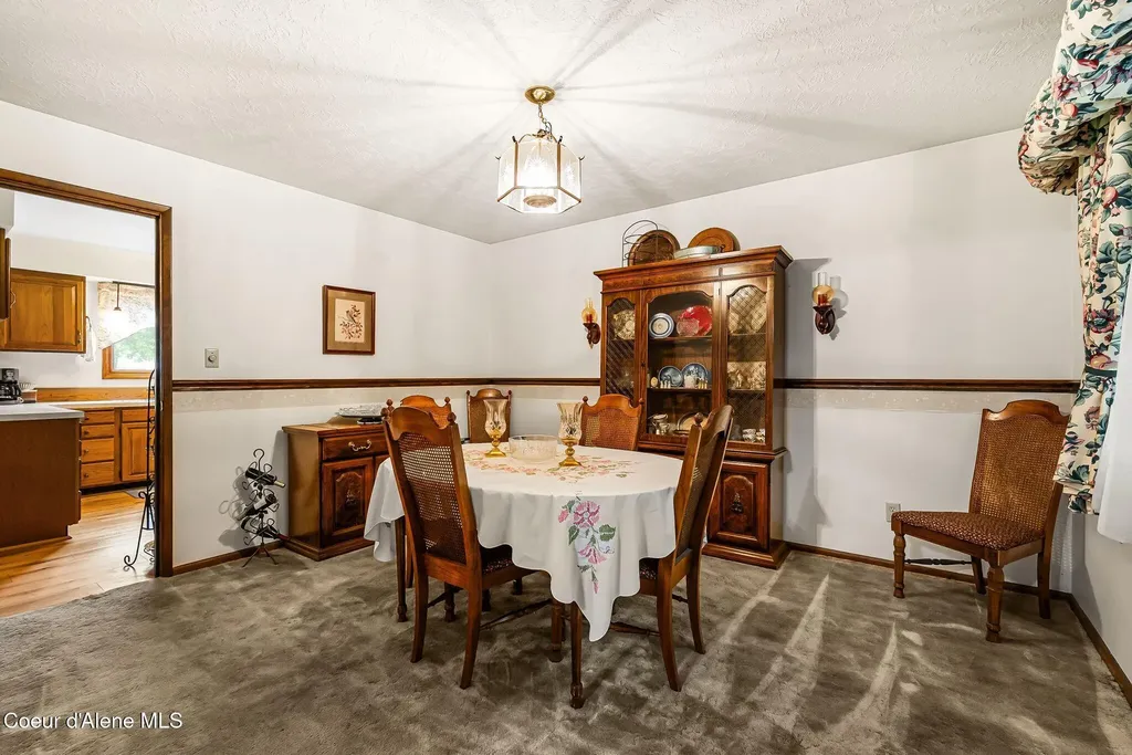 290 Syringa Heights Road Sandpoint ID 83864