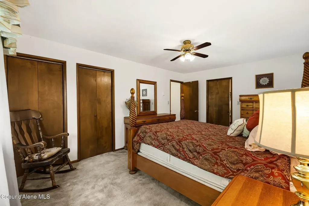 290 Syringa Heights Road Sandpoint ID 83864