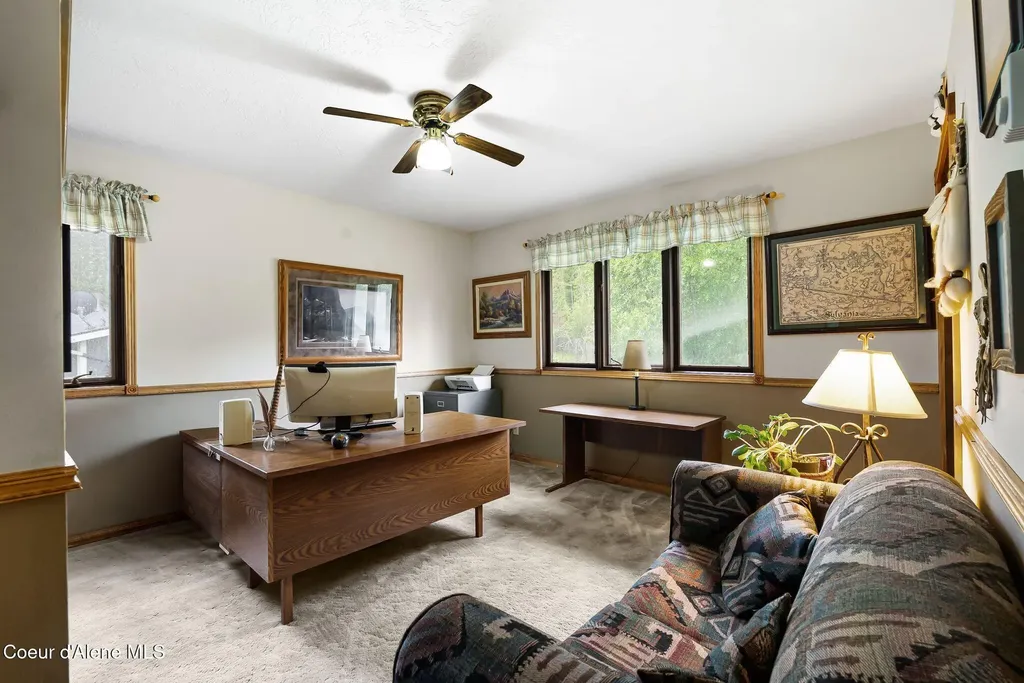 290 Syringa Heights Road Sandpoint ID 83864