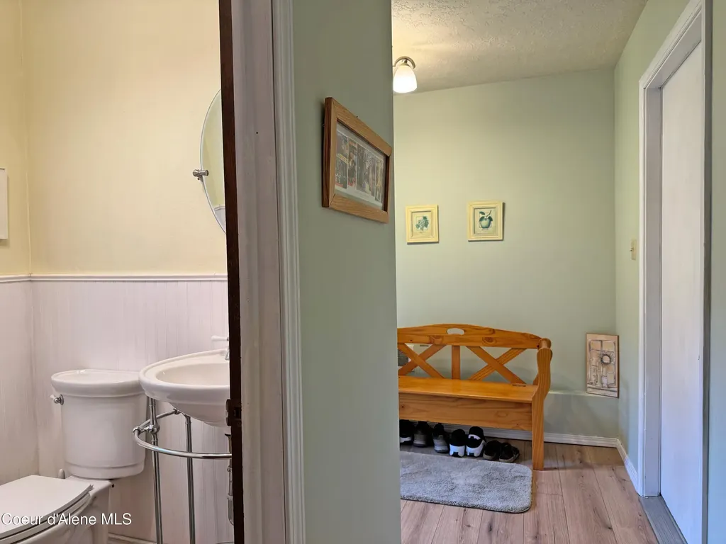 290 Syringa Heights Road Sandpoint ID 83864